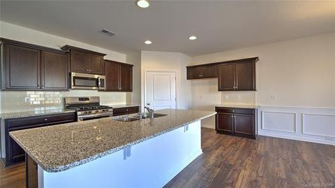 1232 Kent Downs Sw Ave SW, Concord, NC 28027 photo 4