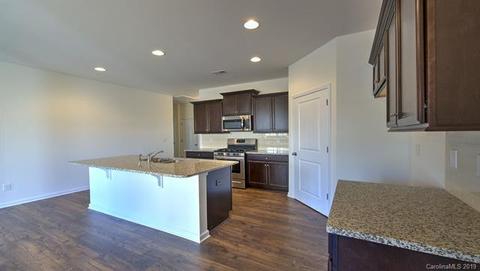 1232 Kent Downs Sw Ave SW, Concord, NC 28027 photo 5