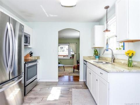 140 Carrier St, Asheville, NC 28806 photo 10
