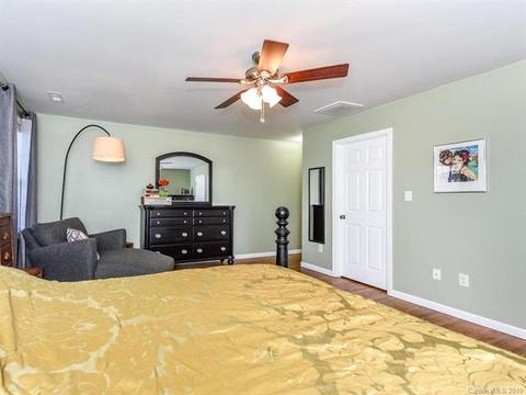 140 Carrier St, Asheville, NC 28806 photo 15