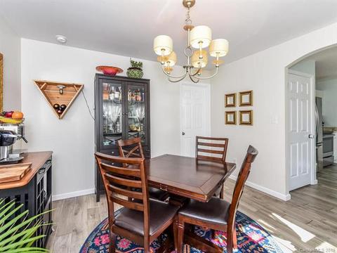 140 Carrier St, Asheville, NC 28806 photo 9