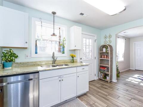 140 Carrier St, Asheville, NC 28806 photo 13
