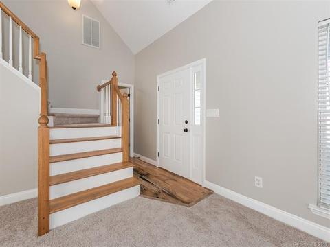 7200 Eagles Bend Ct, Stanley, NC 28164 photo 3