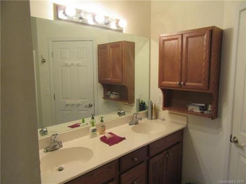 107 E Commons Dr, Morganton, NC 28655 photo 3