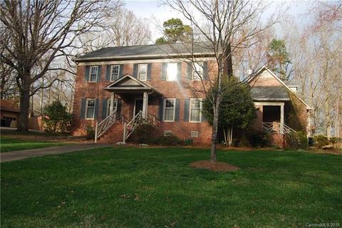 1007 Oak Hill Dr, Monroe, NC 28112 photo 1