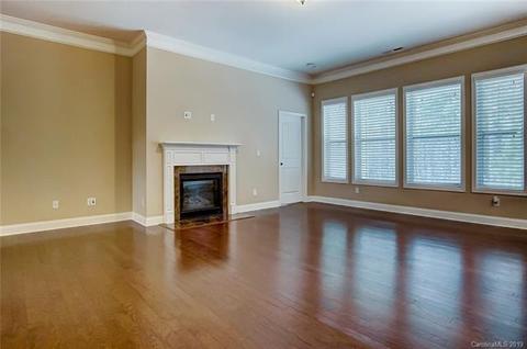 3065 Cricket Ln, Lancaster, SC 29720 photo 8