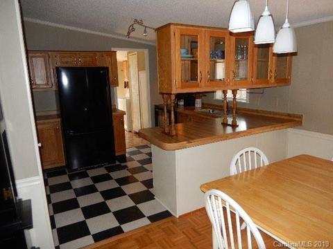 348 Sandy Bottom Rd, Marshall, NC 28753 photo 9