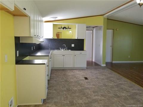 2702 Swanson Rd, Crouse, NC 28033 photo 6