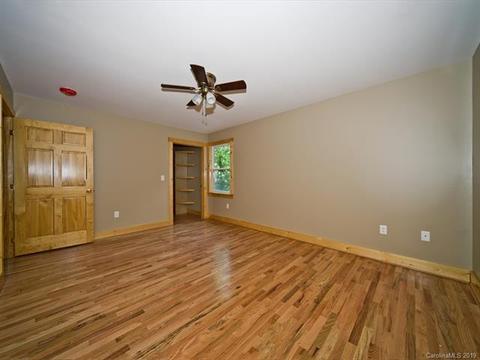 284 Dollar Ridge Rd, Sylva, NC 28779 photo 11