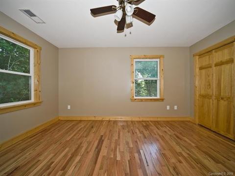 284 Dollar Ridge Rd, Sylva, NC 28779 photo 10