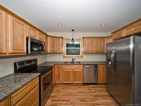 284 Dollar Ridge Rd, Sylva, NC 28779 photo 17