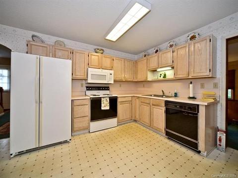 184 Sylvan Heights Dr, Sylva, NC 28779 photo 12