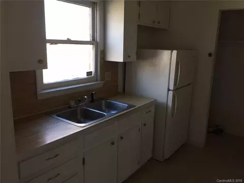 802 S Long St, Salisbury, NC 28144 photo 4