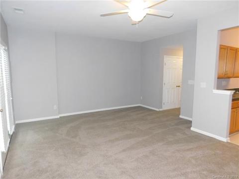 18645 Oakhurst Blvd, Cornelius, NC 28031 photo 4