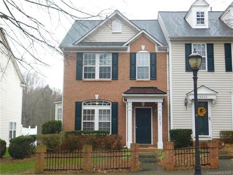 18645 Oakhurst Blvd, Cornelius, NC 28031 photo 1