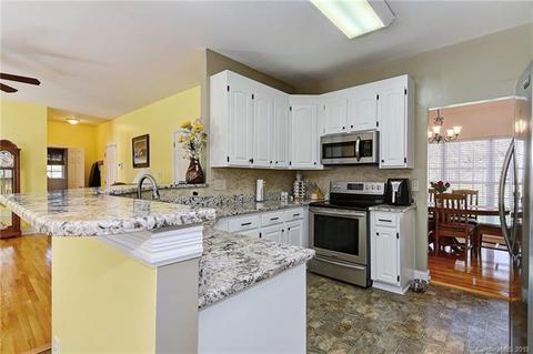 4113 Chatterleigh Dr, Monroe, NC 28110 photo 3