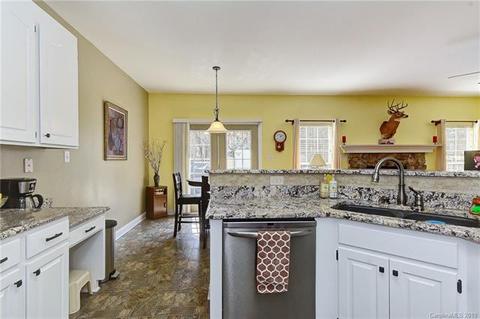 4113 Chatterleigh Dr, Monroe, NC 28110 photo 6