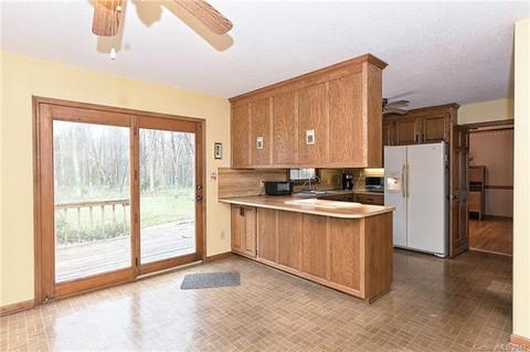 2218 Walnut Ln, Monroe, NC 28112 photo 8