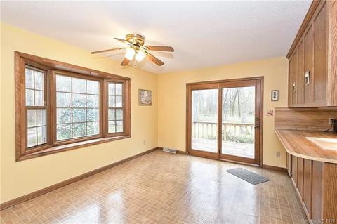 2218 Walnut Ln, Monroe, NC 28112 photo 9