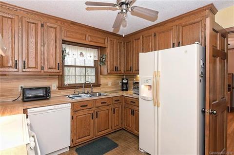 2218 Walnut Ln, Monroe, NC 28112 photo 10