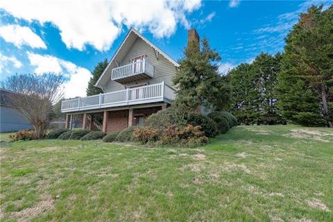 98 Cedar Rd, Hickory, NC 28601 photo 2
