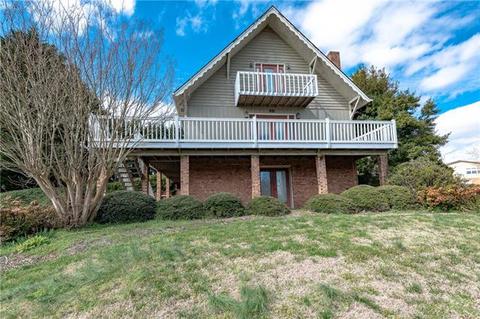98 Cedar Rd, Hickory, NC 28601 photo 1