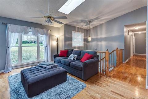 19 Pine Ridge Trl, Arden, NC 28704 photo 3