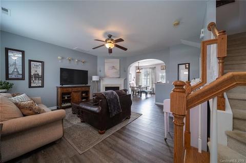 980 Copperstone Ln, Fort Mill, SC 29708 photo 4