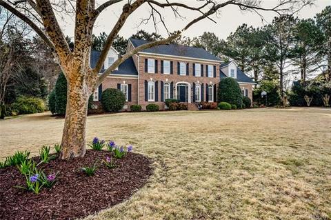 18906 Elm Row Ct, Davidson, NC 28036 photo 1