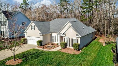 7667 Sedgebrook Dr, Stanley, NC 28164 photo 2