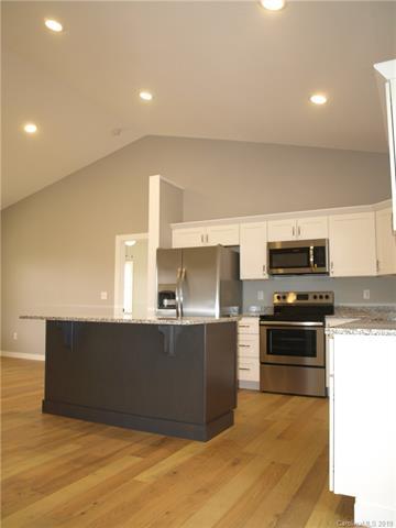 198 Ingram Loop, Clyde, NC 28721 photo 13