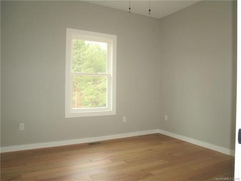 198 Ingram Loop, Clyde, NC 28721 photo 14