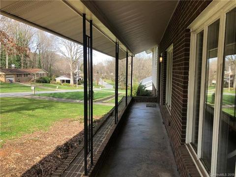 604 Hanover Dr, Shelby, NC 28150 photo 4