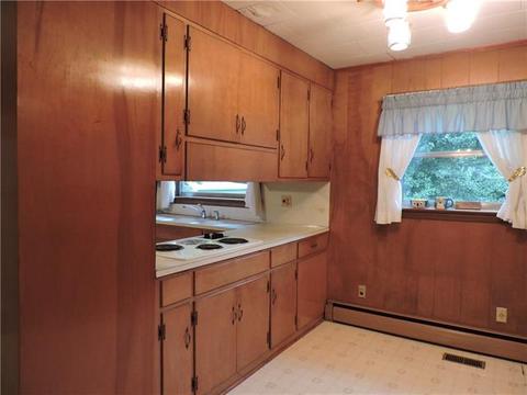 1002 Wright St, Lenoir, NC 28645 photo 4