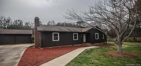 204 E Sunset Dr, Locust, NC 28097 photo 2