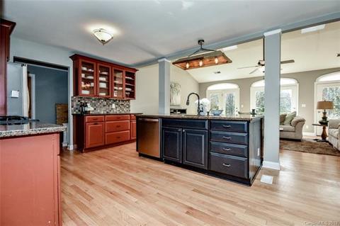 2316 Grey Rd, Davidson, NC 28036 photo 7