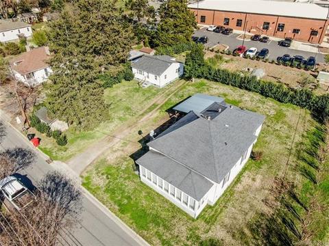 504 Watson St, Davidson, NC 28036 photo 2