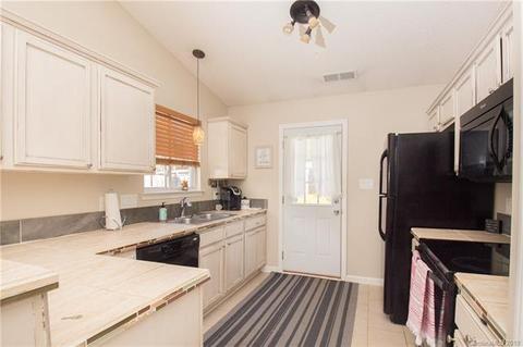 2009 Salmon River Dr, Monroe, NC 28110 photo 11