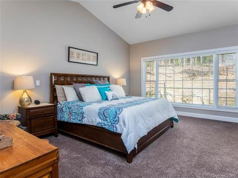 17 Devonshire Dr, Candler, NC 28715 photo 18