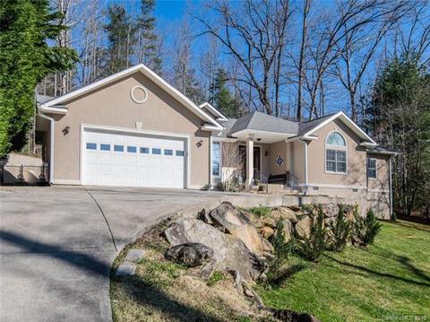 17 Devonshire Dr, Candler, NC 28715 photo 2
