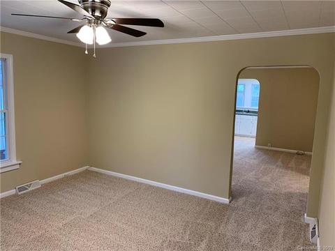 925 S Juniper St, Kannapolis, NC 28081 photo 2