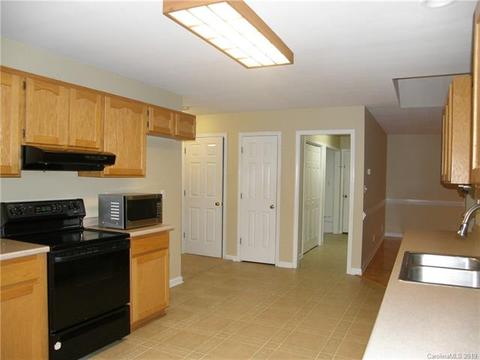 386 Maple Ridge Cir, Salisbury, NC 28147 photo 7