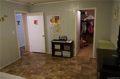 154 Con-lee Dr, Olin, NC 28660 photo 30