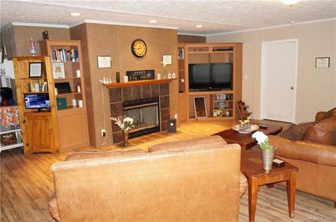 154 Con-lee Dr, Olin, NC 28660 photo 3