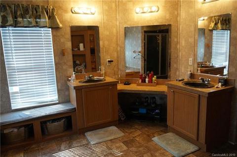 154 Con-lee Dr, Olin, NC 28660 photo 4