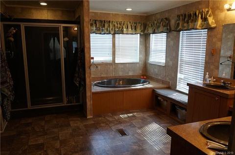 154 Con-lee Dr, Olin, NC 28660 photo 6