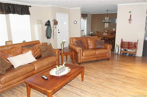 154 Con-lee Dr, Olin, NC 28660 photo 2