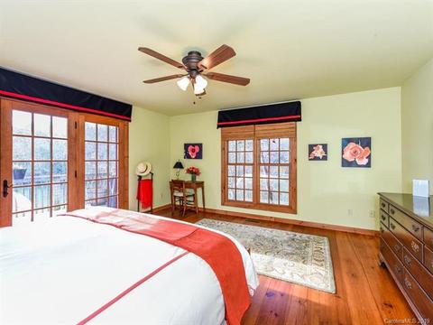99 Piney Pointe Ln, Mill Spring, NC 28756 photo 9