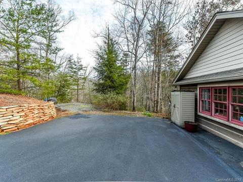 99 Piney Pointe Ln, Mill Spring, NC 28756 photo 32