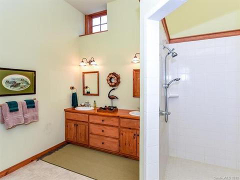 99 Piney Pointe Ln, Mill Spring, NC 28756 photo 30